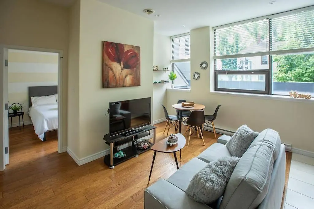 216 Quaint Loft With Ac, Abundance Of Sunlight Apartman Halifax